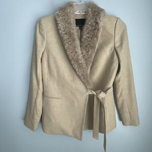Banana Republic Wool Camel Side Tie Fur Collar Coat Italy Size 6 Belted Preppy